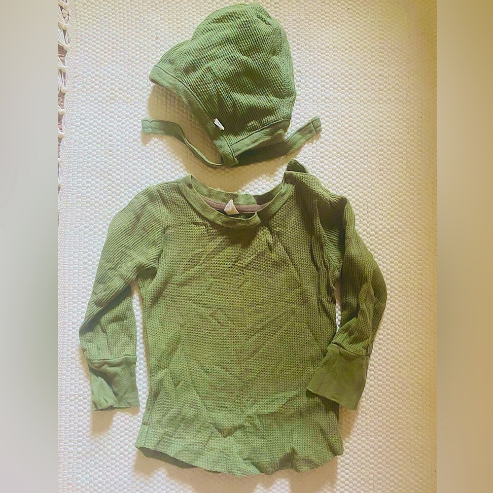 Nui Organic baby thermal and matching bonnet